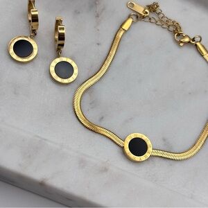 Chic Gold and Black Earrings